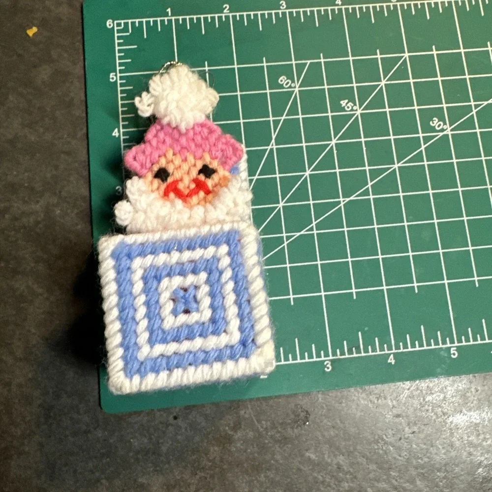 Handmade Plastic‎ Canvas Santa Claus Christmas Ornament Box Decoration